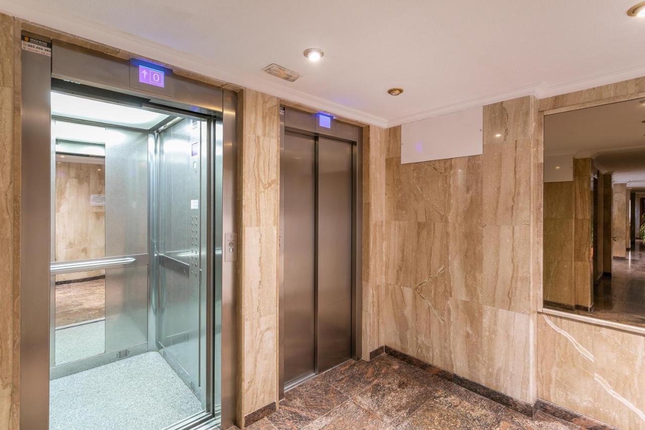 Aparmento Eolo Apartment Benidorm Luaran gambar